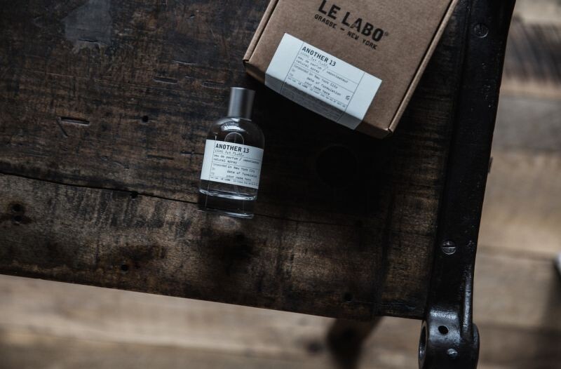 Le Labo Another13 再添話題！首度推出以雜誌為名的獨特香氛，龍涎香讓人一聞上癮！